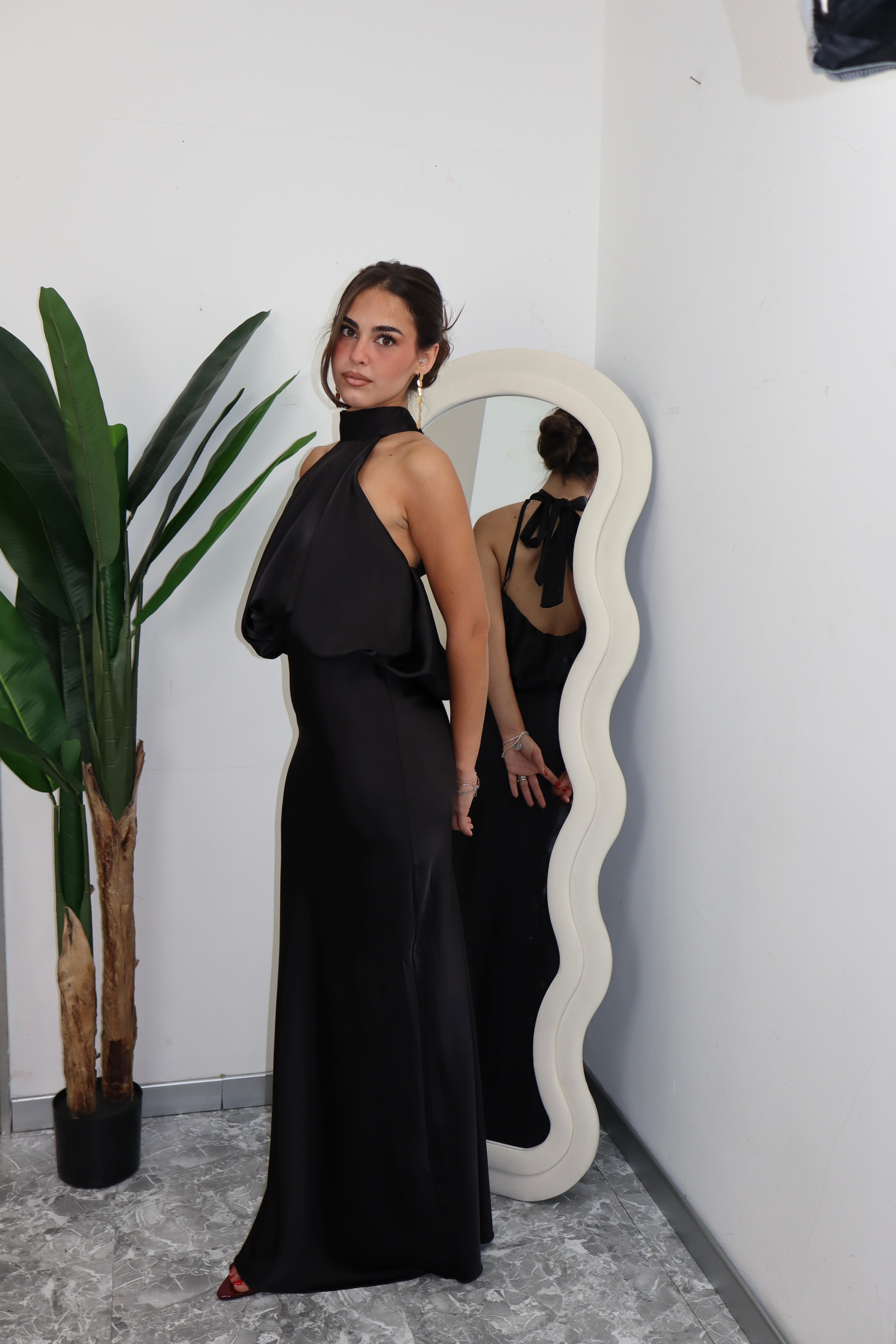 Vestito satin nero