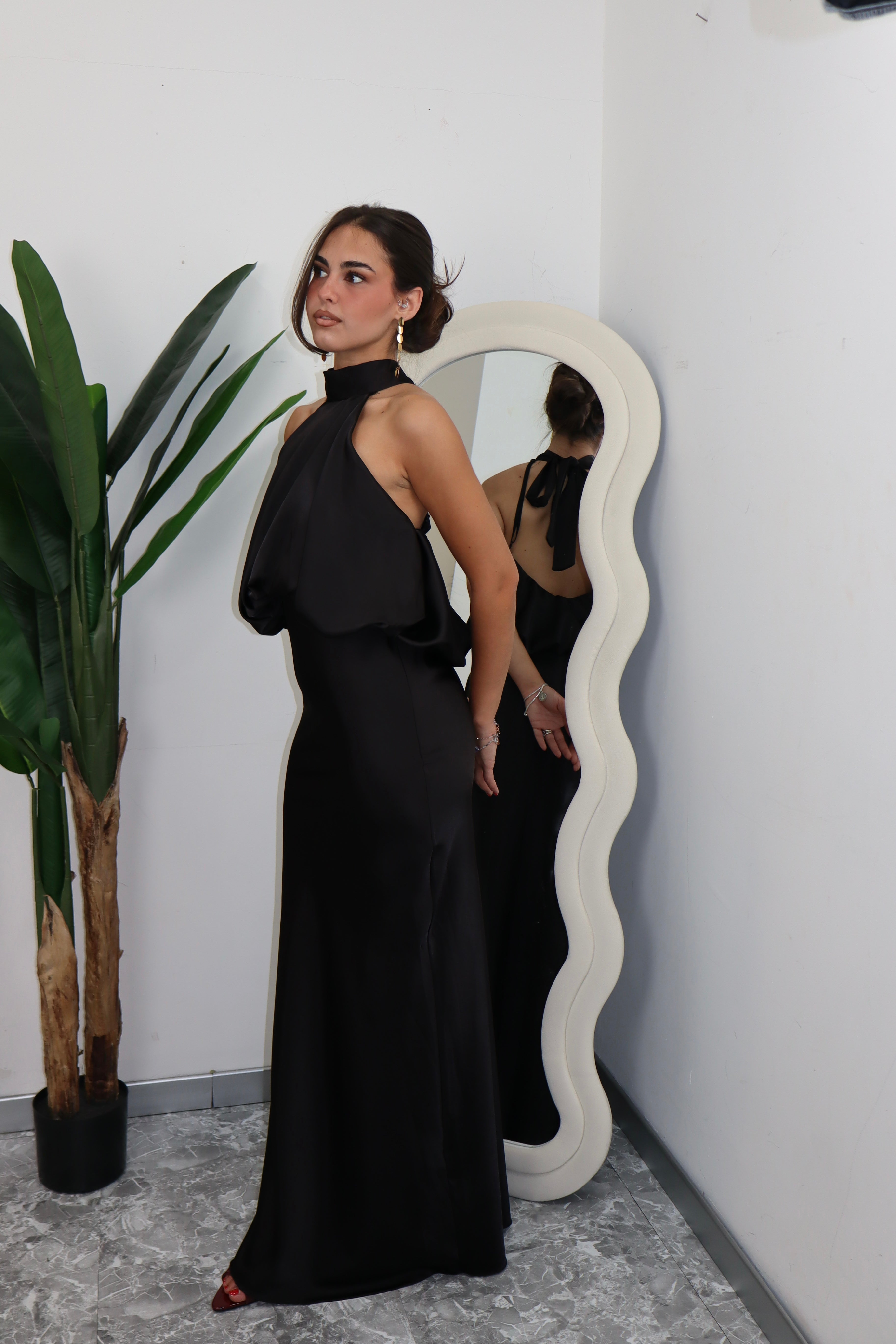 Vestito satin nero