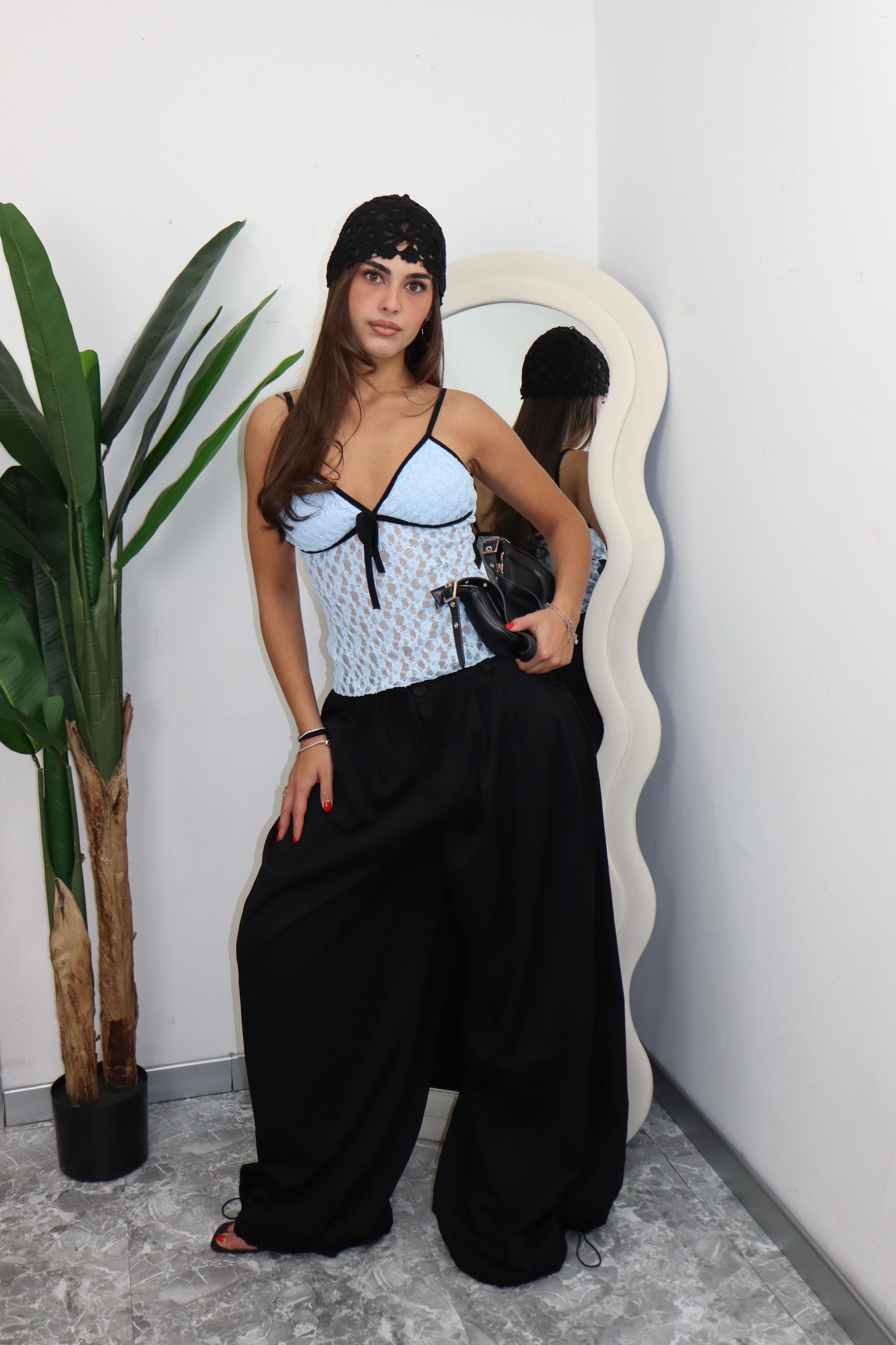 Top pizzo azzurro